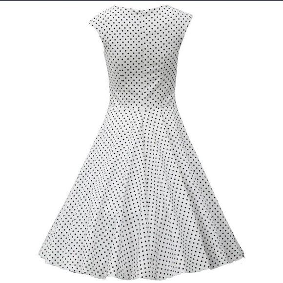 Black vintage style dress - Picture 4 of 4